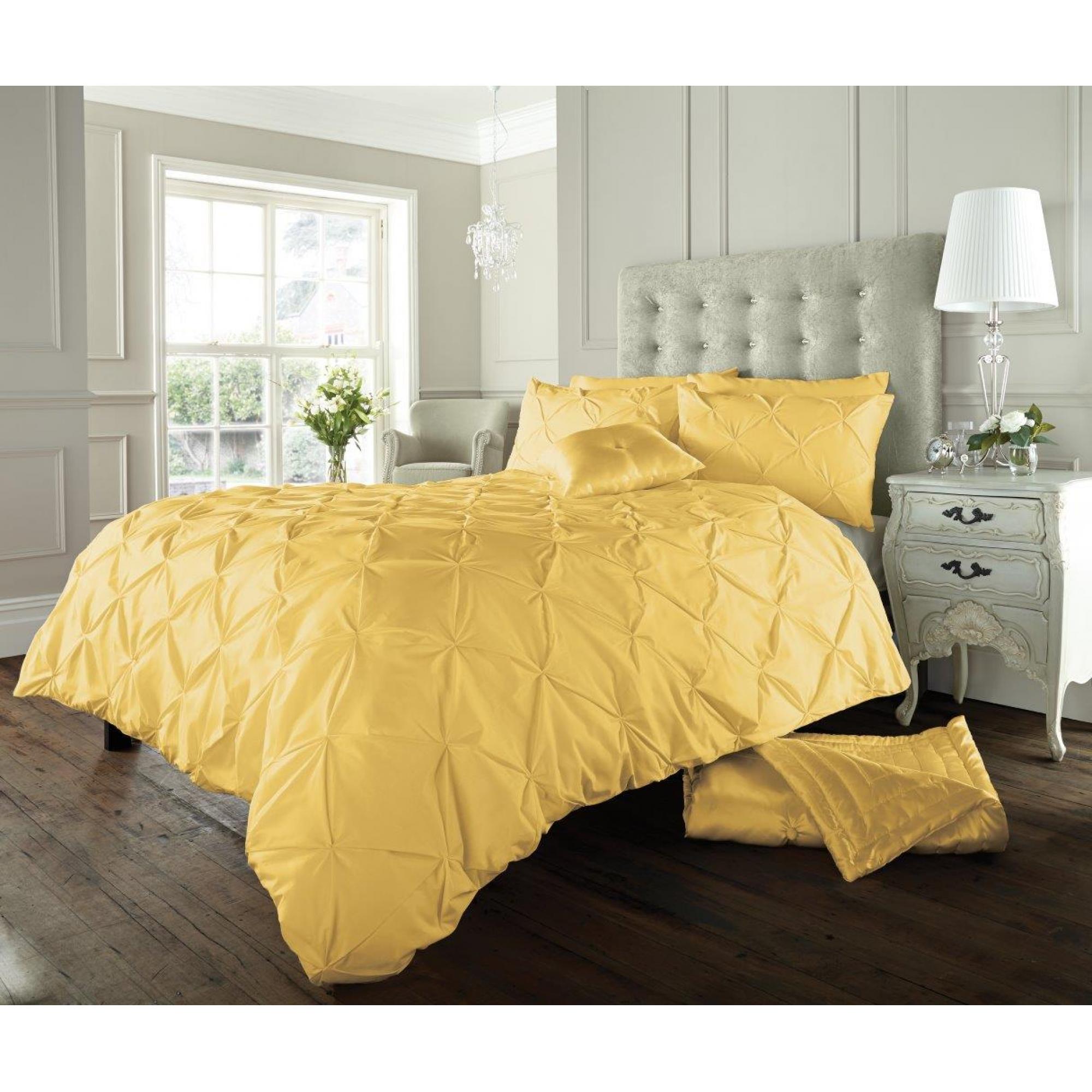 Alford Duvet Set