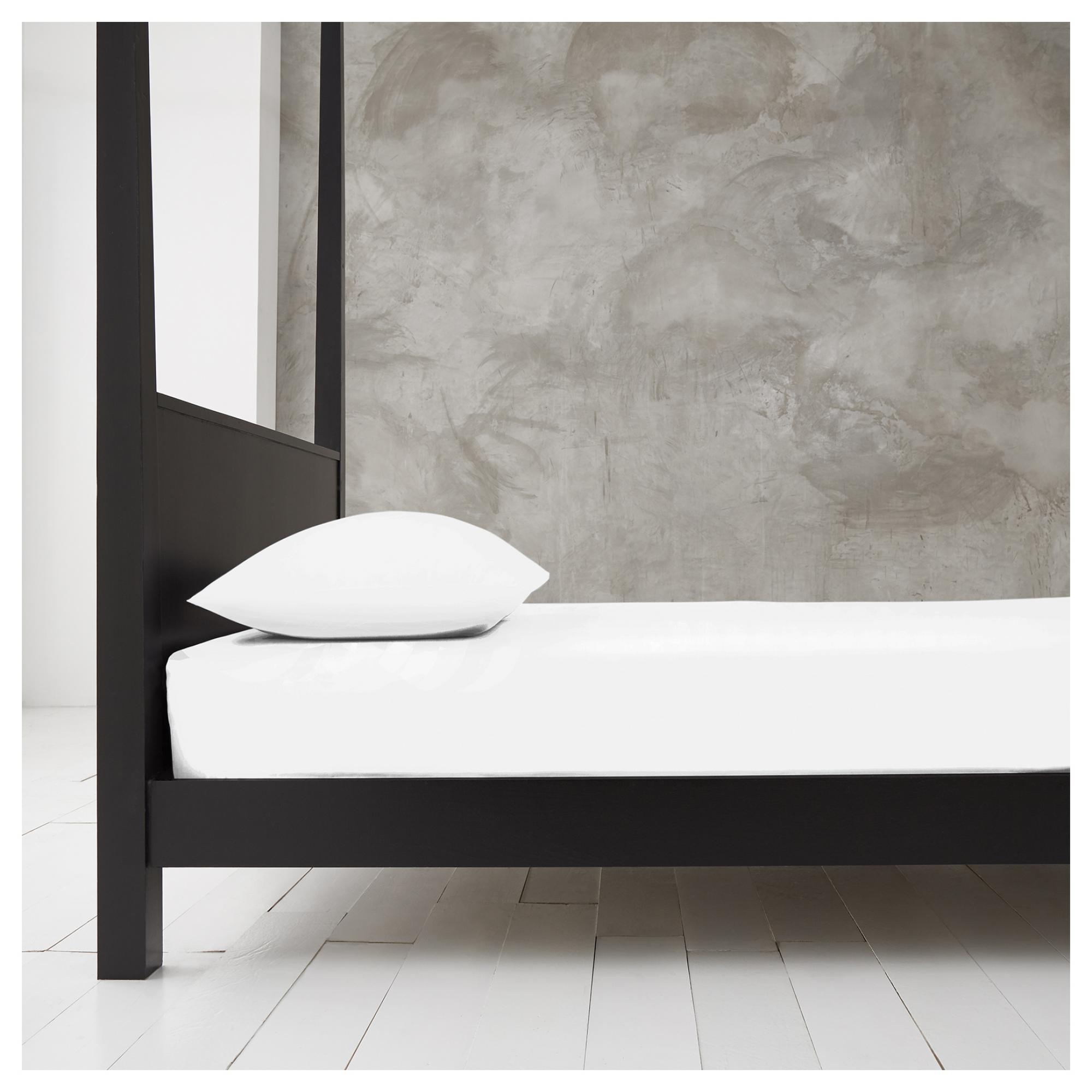 Deluxe  Fitted Sheet