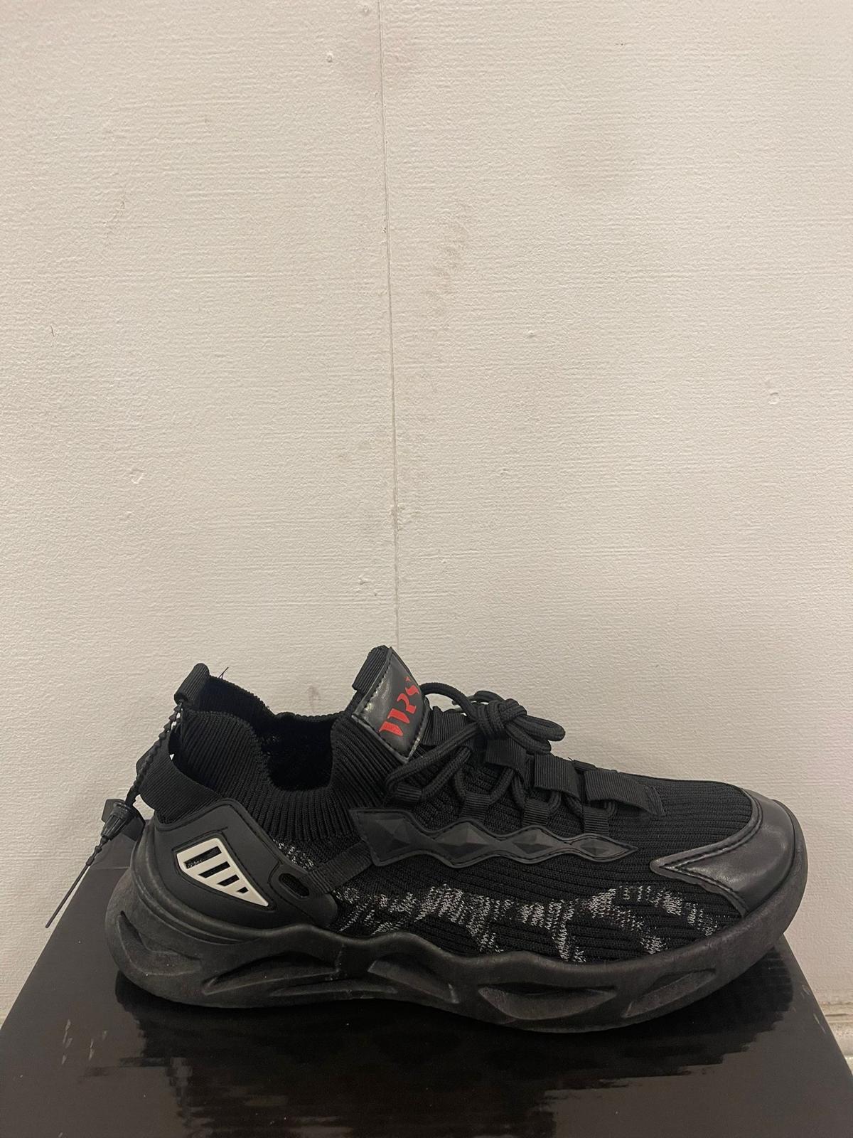 Men Black Fashion Trainers Sneakers for Outdoor Sports
