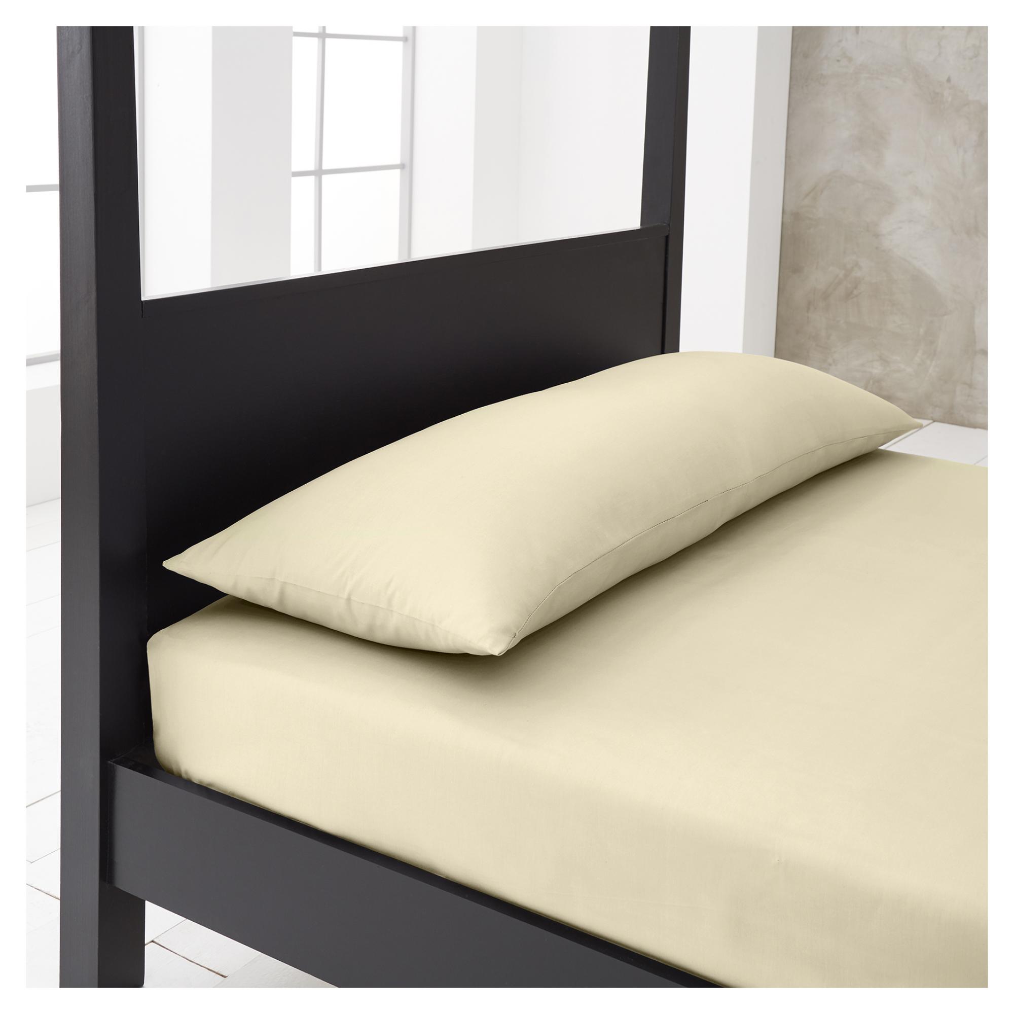 NEW DIAMOND BLOSTER PILLOWCASE SINGLE CREAM