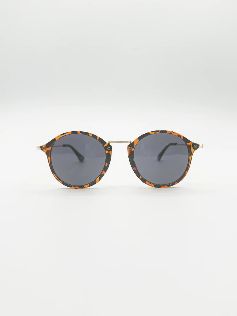 Oversized Round Sunglasses with Tortoiseshell Rim