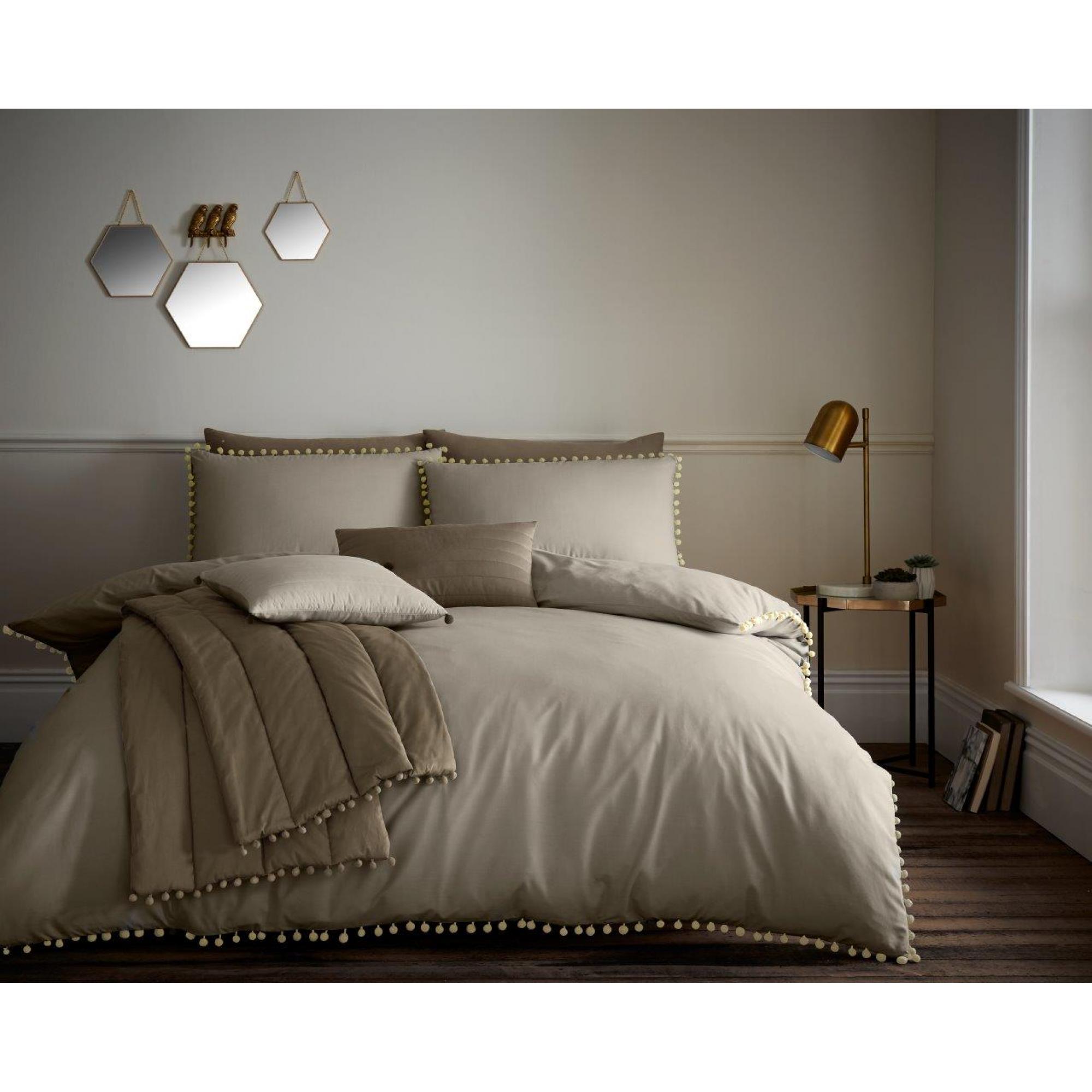 POM POM DUVET SET NATURAL