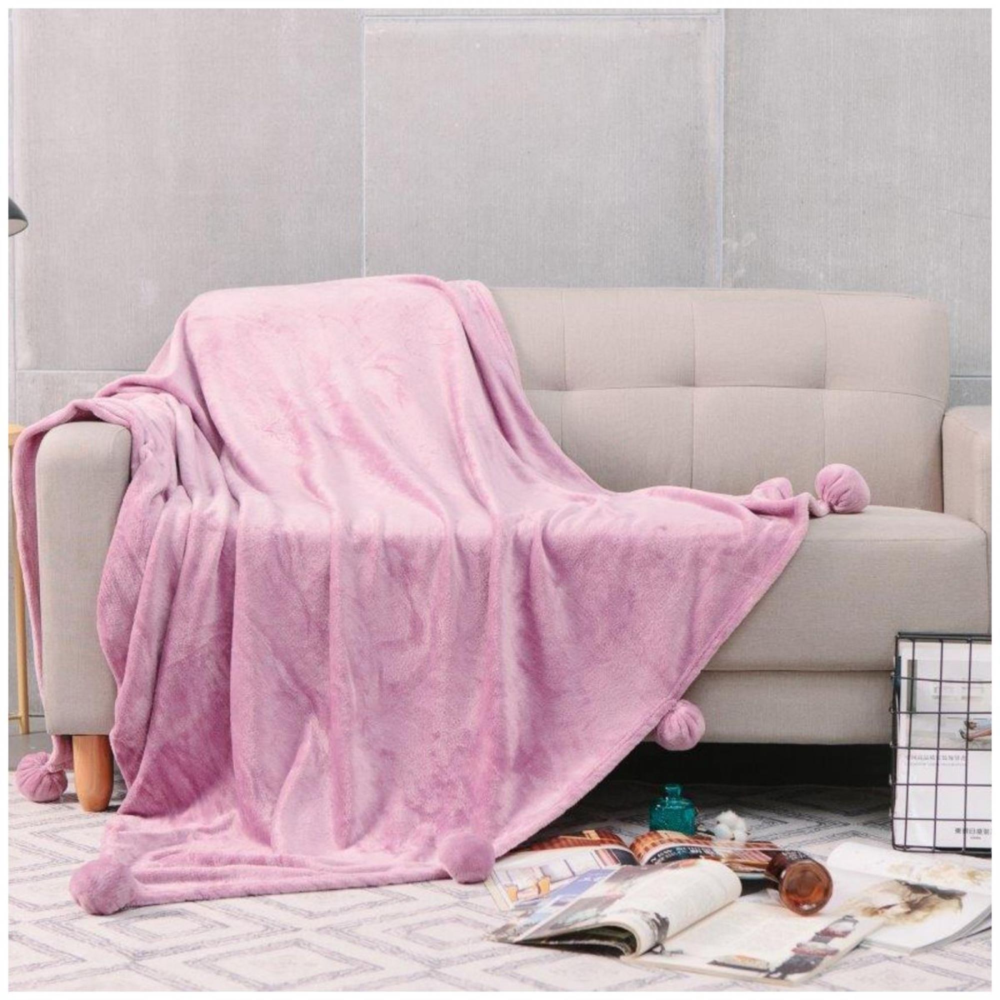 Pom Pom Throw Solid Fuchsia
