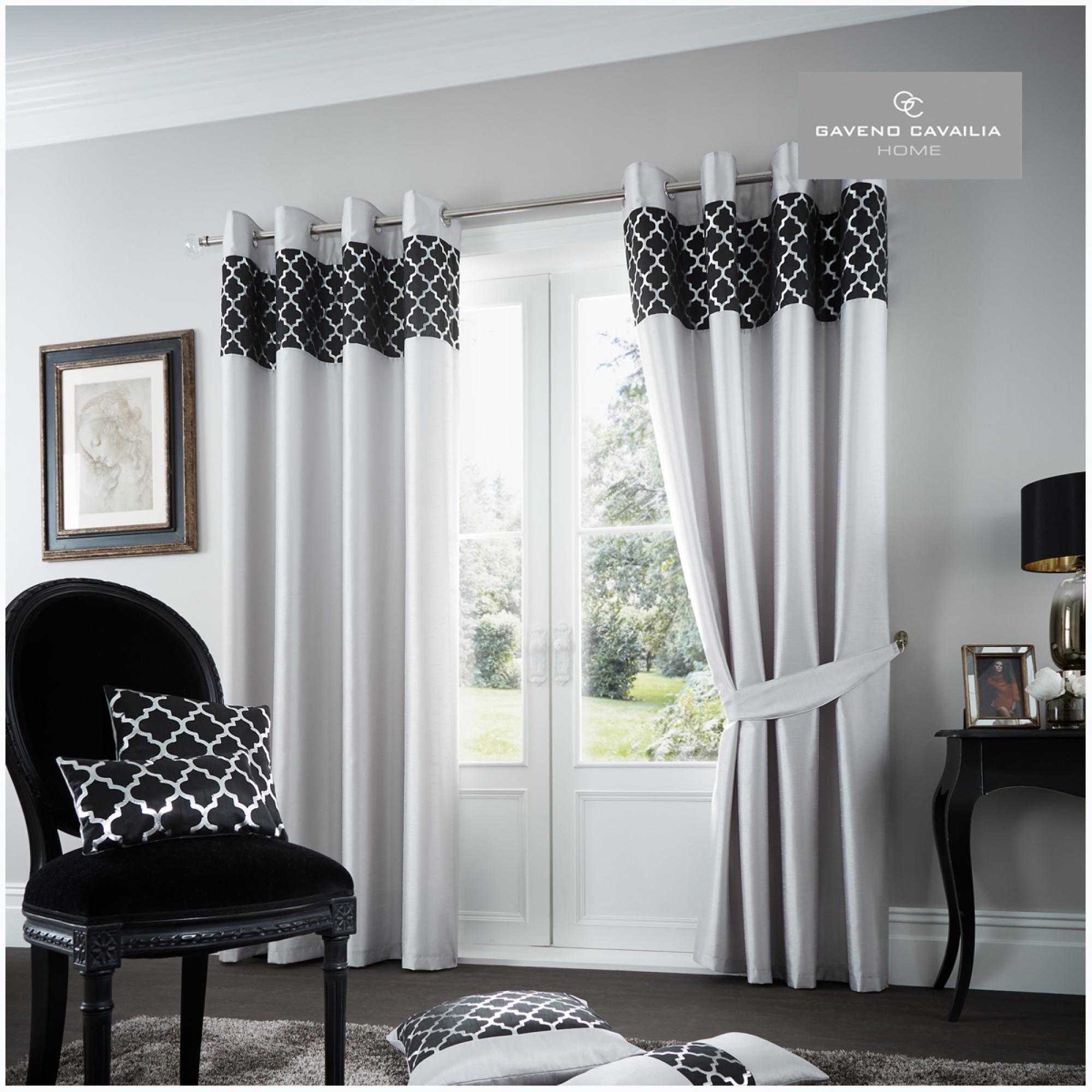 SHINY DOOR CURTAIN SILVER-BLACK