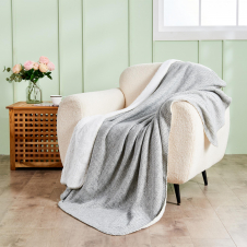 Gracin Knitted Throw