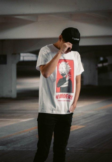 O Assassin / Yandere | White Tee