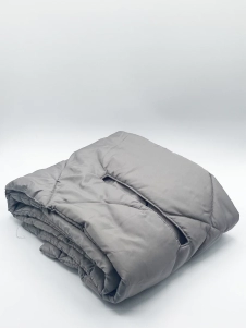 Puffer Scarf in Grey