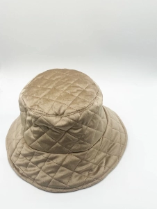 Quilted Bucket Hat in Beige