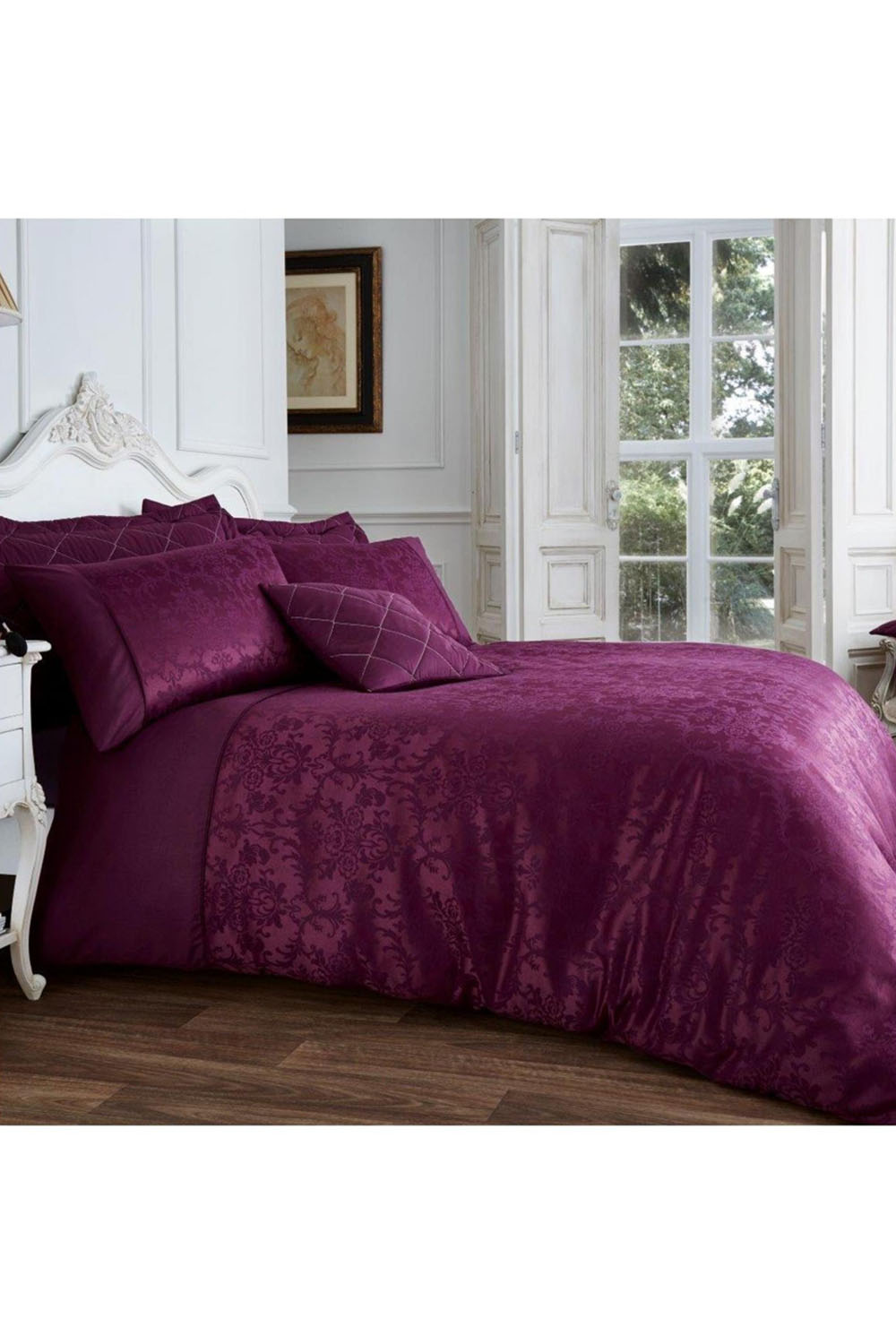 Vincenza Jacquard Duvet Set Aubergine